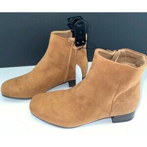 Time and Tru Women's Size 7.5 Cognac Faux Suede Ankle Boots Brand New brown